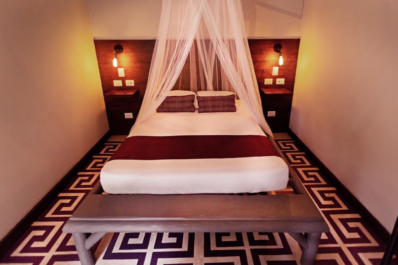 Jungle Lodge Tikal Hostal Dış mekan fotoğraf