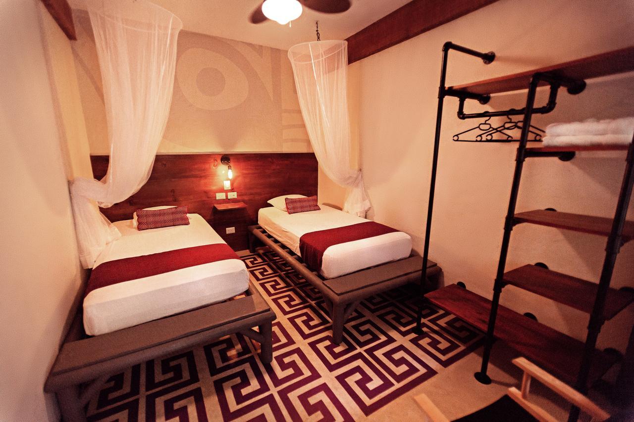 Jungle Lodge Tikal Hostal Dış mekan fotoğraf